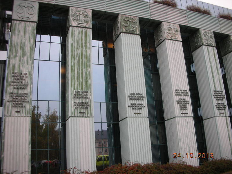 102.jpg