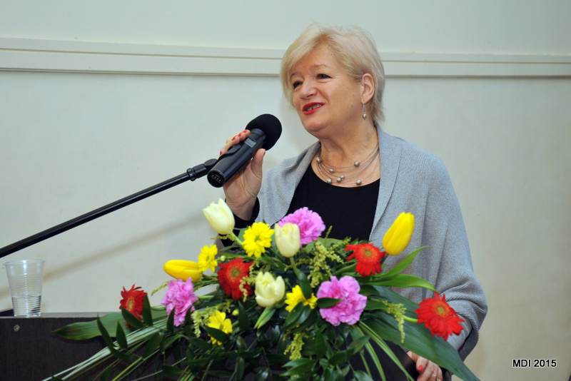 90.jpg